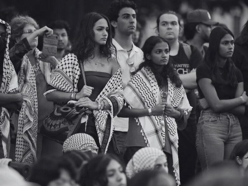 People wearing Keffiyehs publicly
